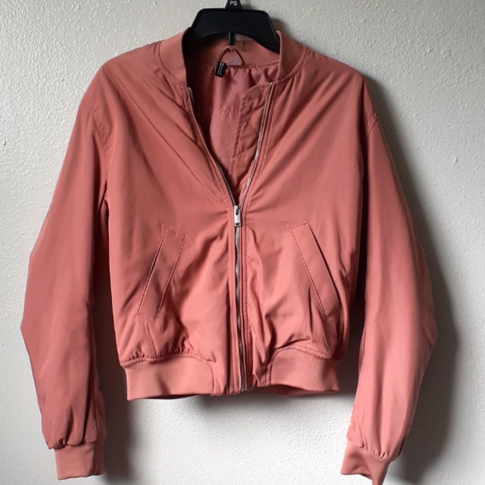 Bumper jacket